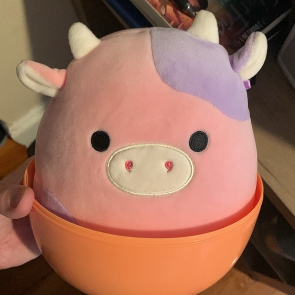 70 cow squishmallow bundle VERY RARE. - Picture 8 of 13